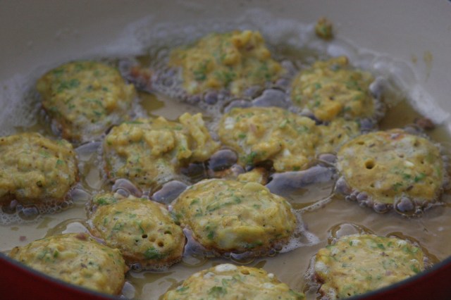 Spaced fritters frying away
